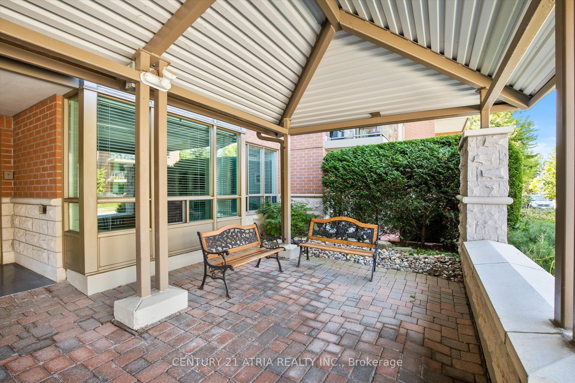 Property Photo:  55 The Boardwalk Way 212  ON L6E 1B7 