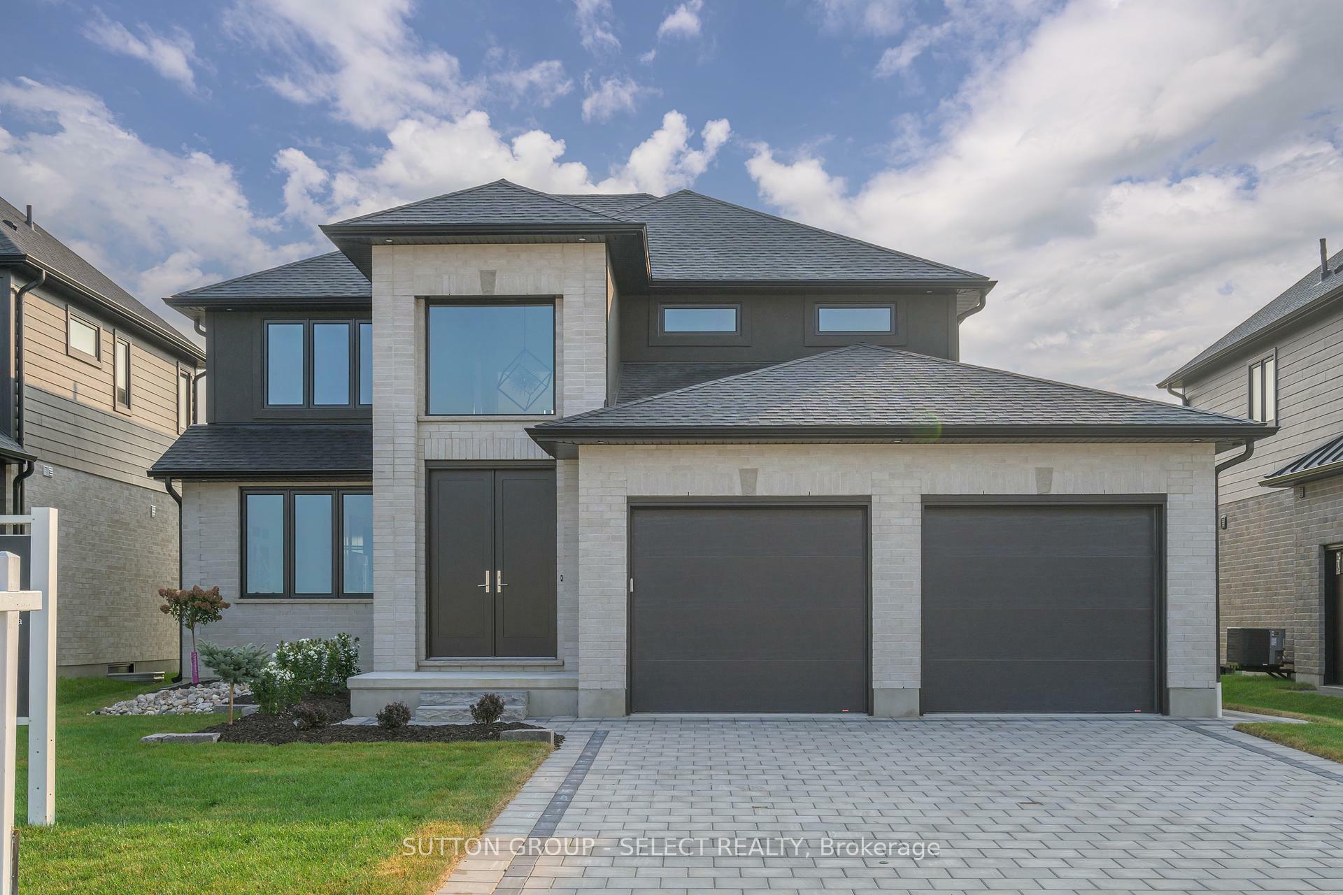 Property Photo:  118 Timberwalk Trail  ON N0M 2A0 