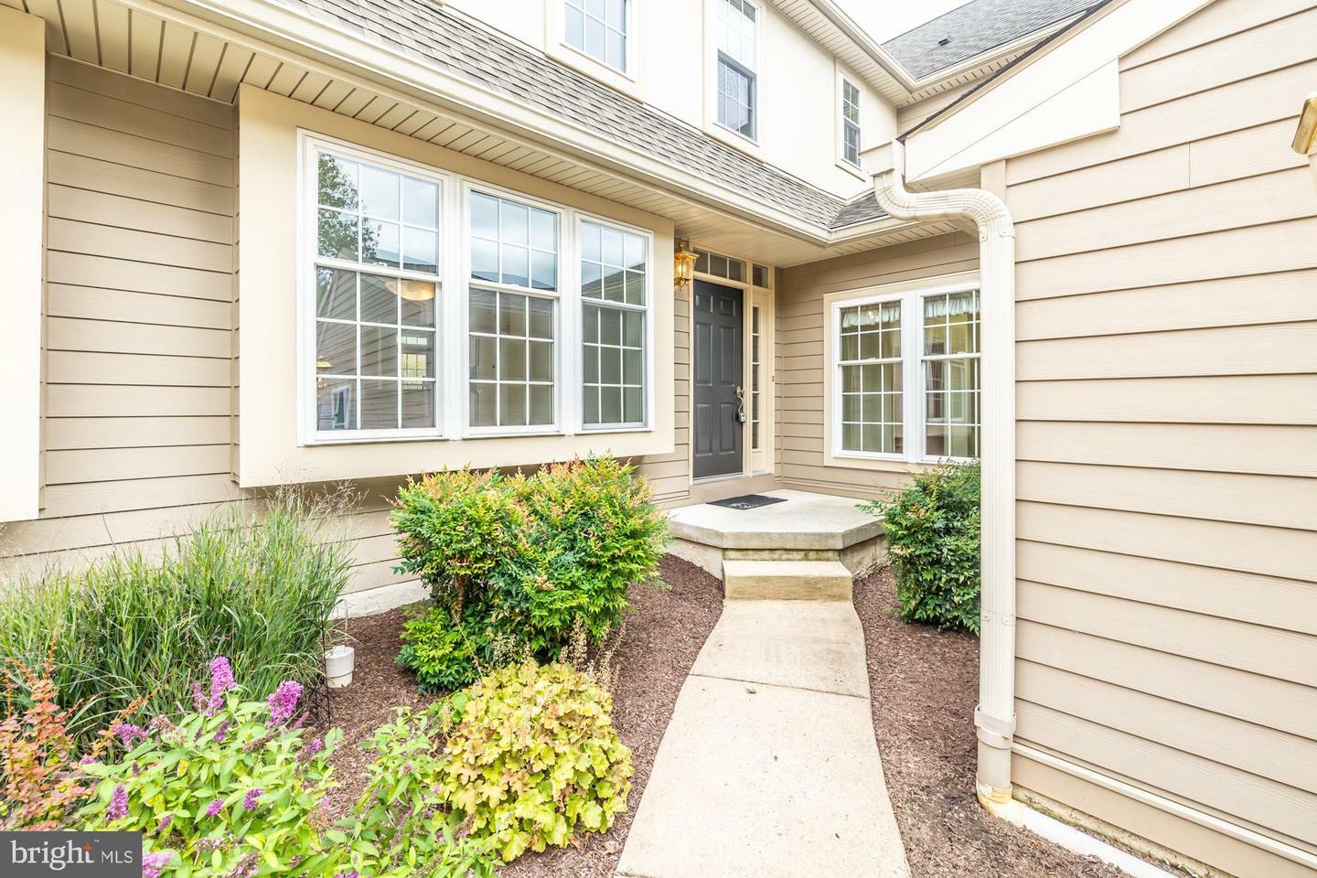 Property Photo:  330 Lea Drive  PA 19382 