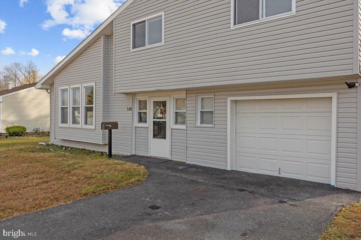 Property Photo:  548 Beverly Drive  NJ 08049 