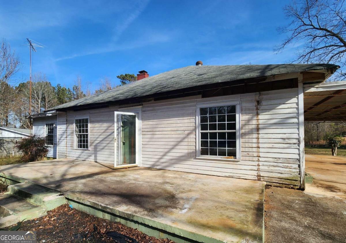 Property Photo:  215 Morningside Drive  GA 30016 