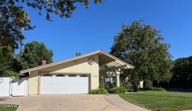 Property Photo: 2799 Sierra Drive CA 91362