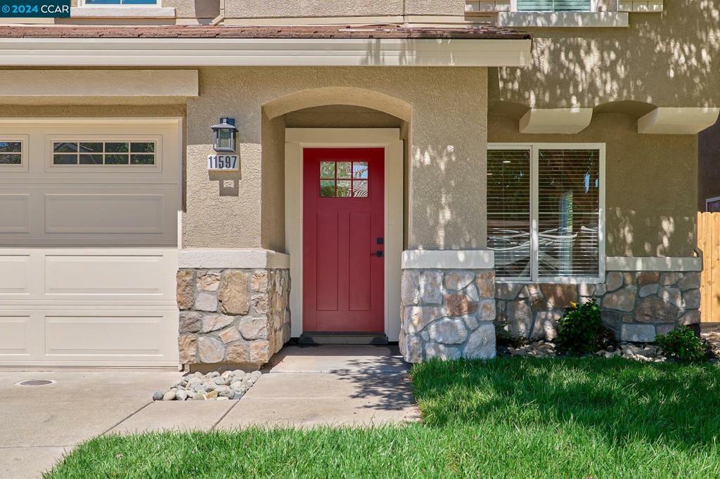 Property Photo:  11597 Marissa Ct  CA 95670 