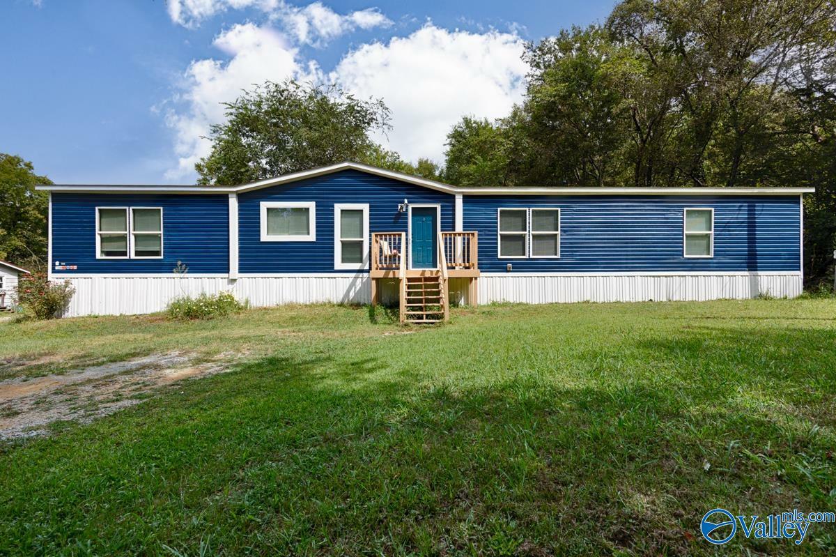 Property Photo:  9546 Hwy 36 E  AL 35754 