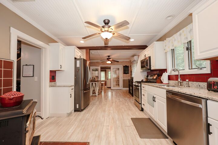 Property Photo: 3 Viau Road NH 03087
