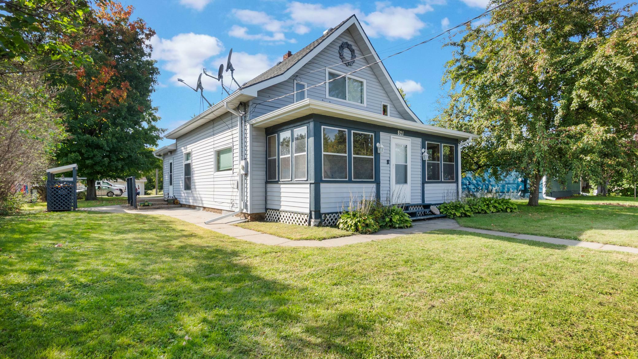 Property Photo:  821 3rd Street  MN 56340 