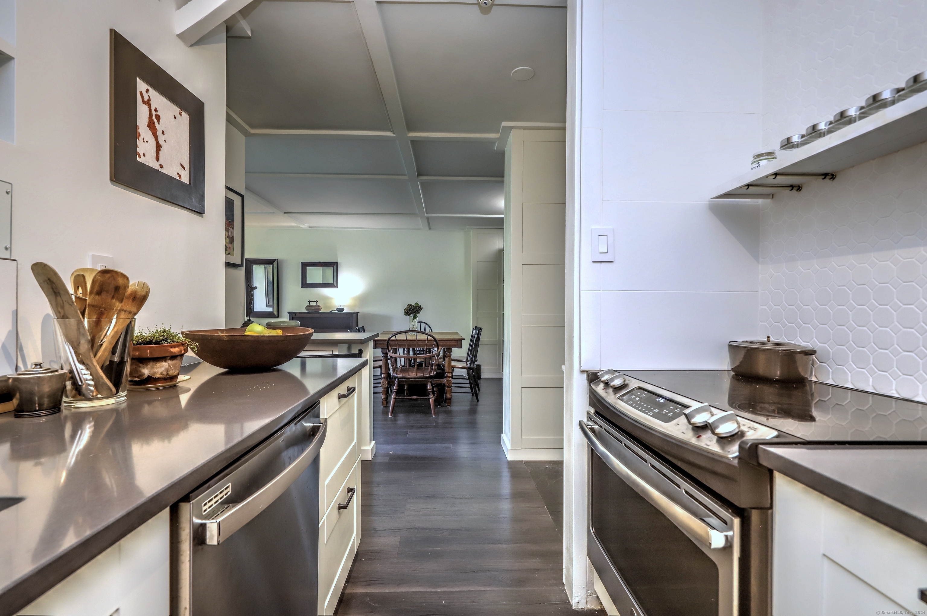 Property Photo: 100 York Street 7A CT 06511