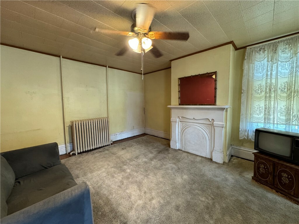 Property Photo:  1046 Highland Avenue  PA 15601 