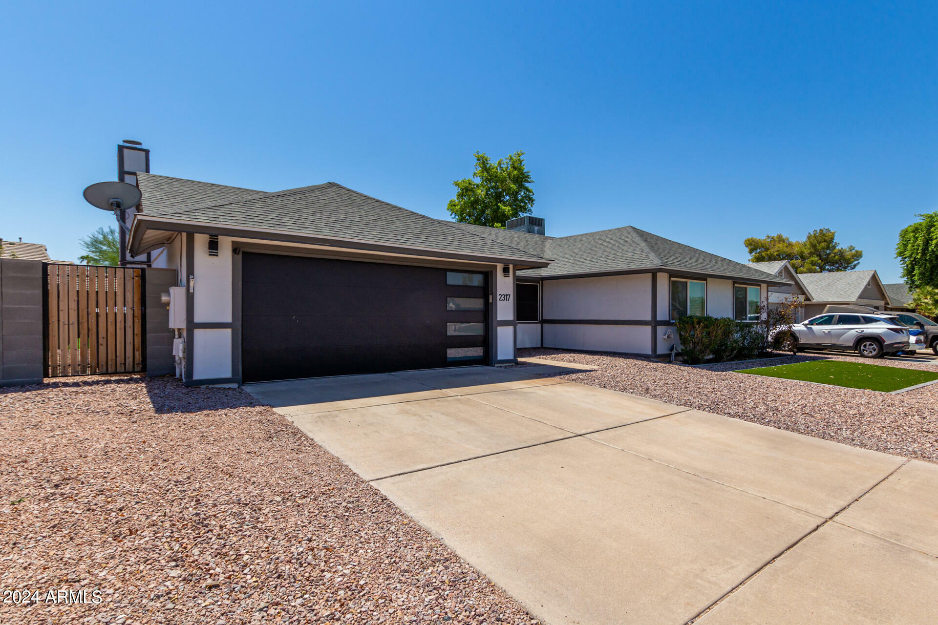 Property Photo:  2317 E Folley Street  AZ 85225 