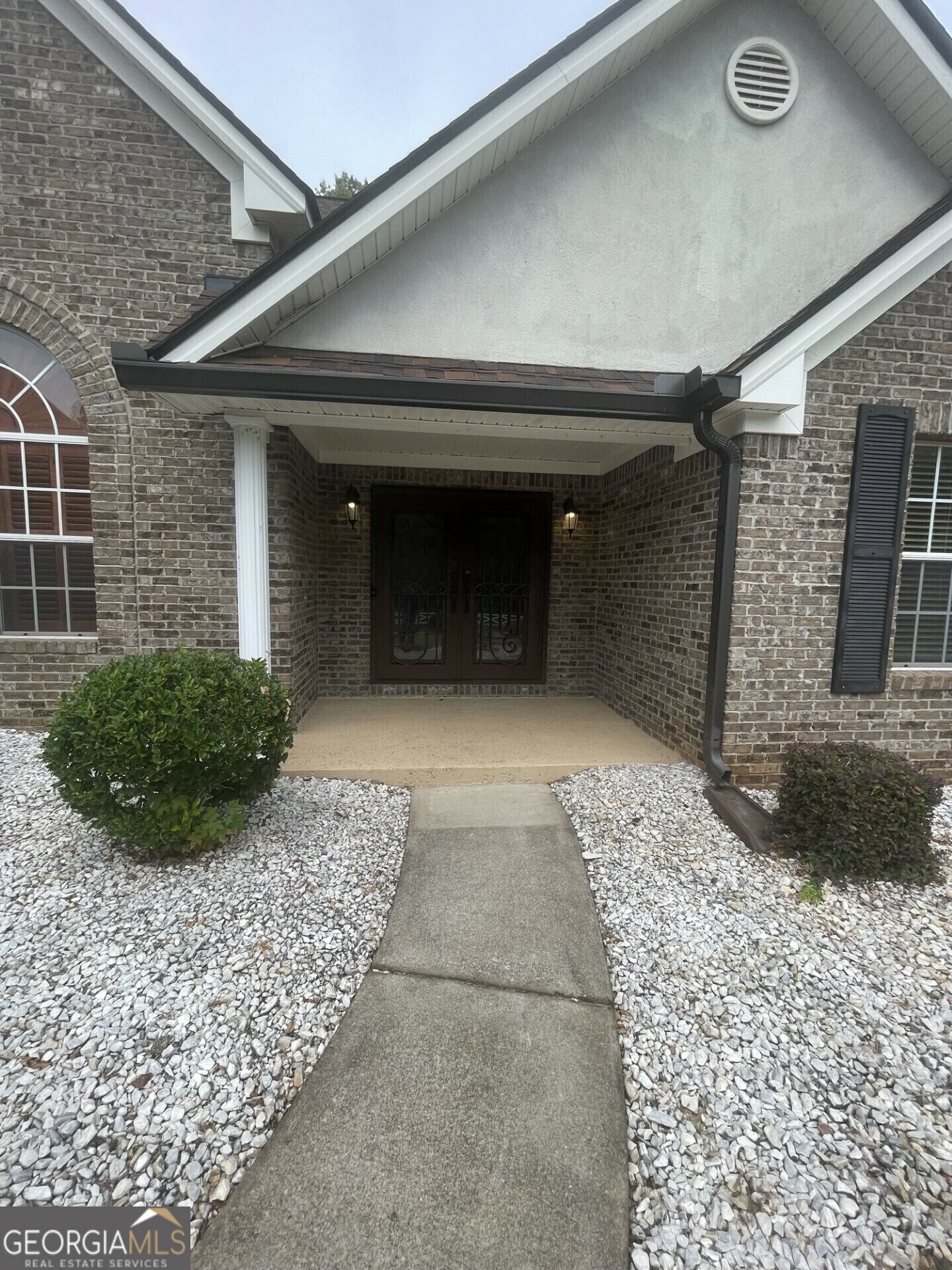 Property Photo:  93 Lakesprings Drive  GA 30252 