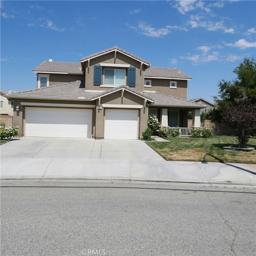 Property Photo: 3759 W Norberry Street CA 93536