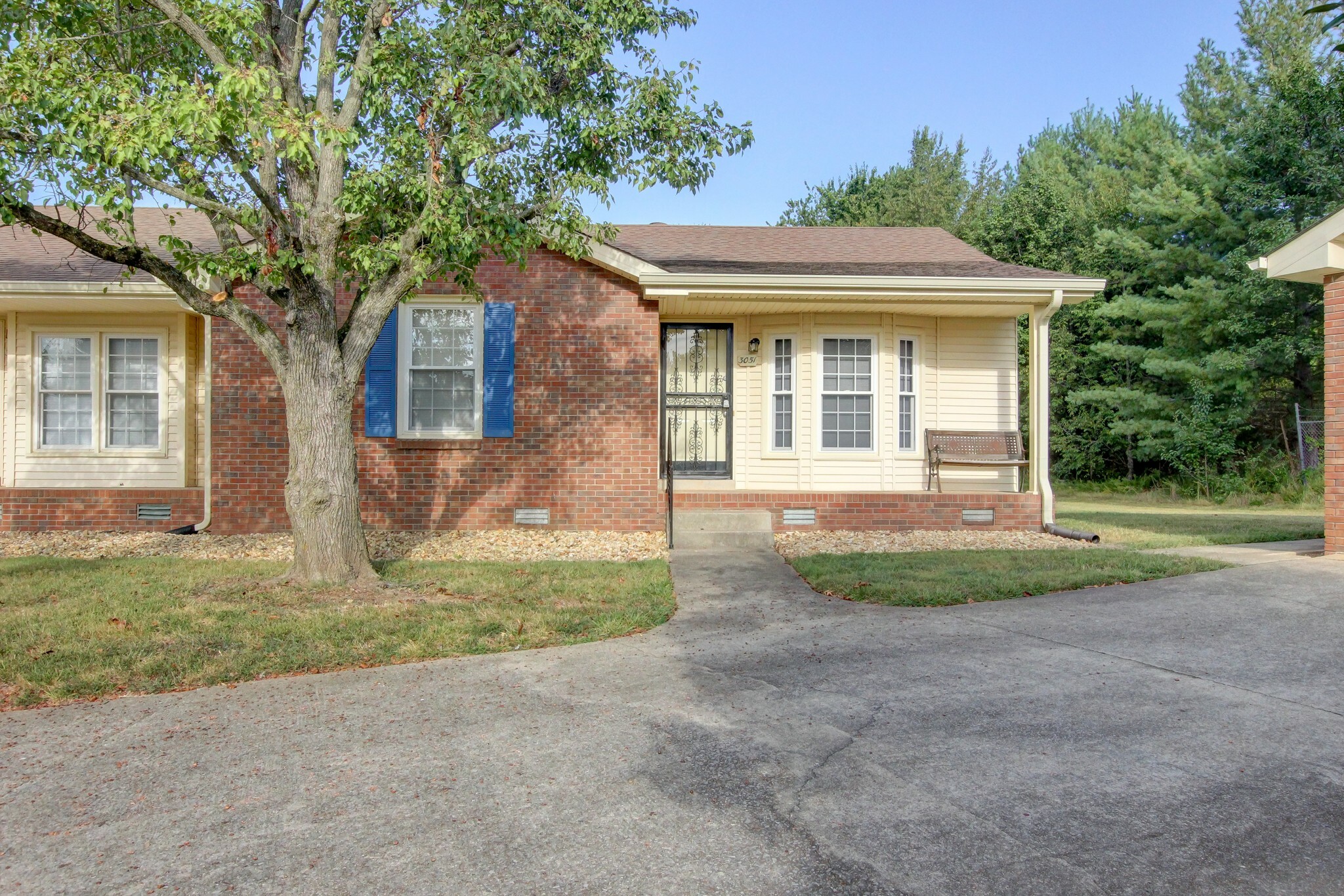 Property Photo:  3051 Woody Ln  TN 37043 