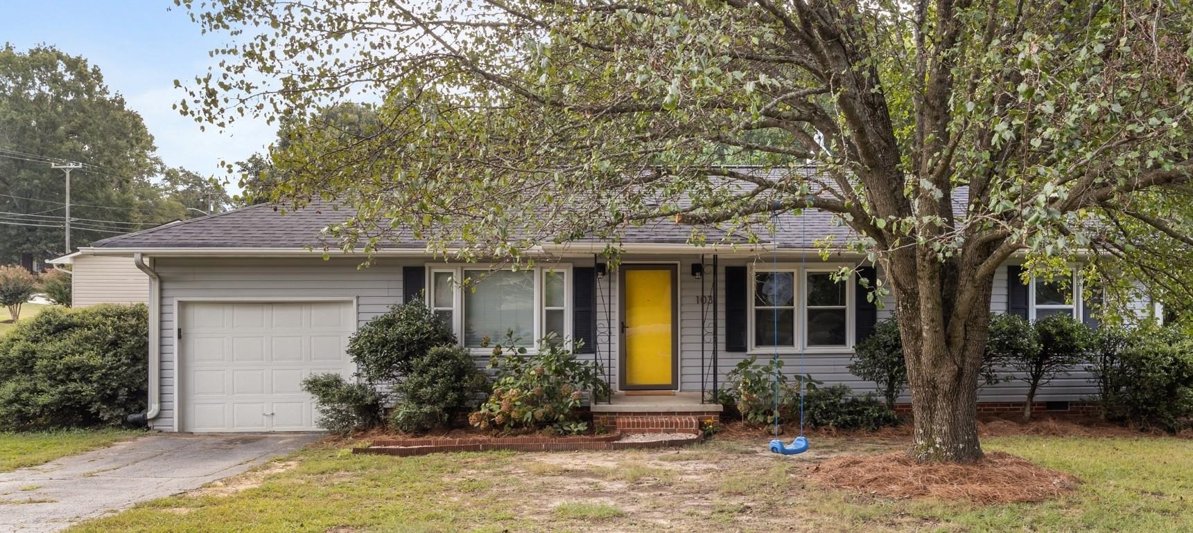 Property Photo:  103 Florence Drive  SC 29681 