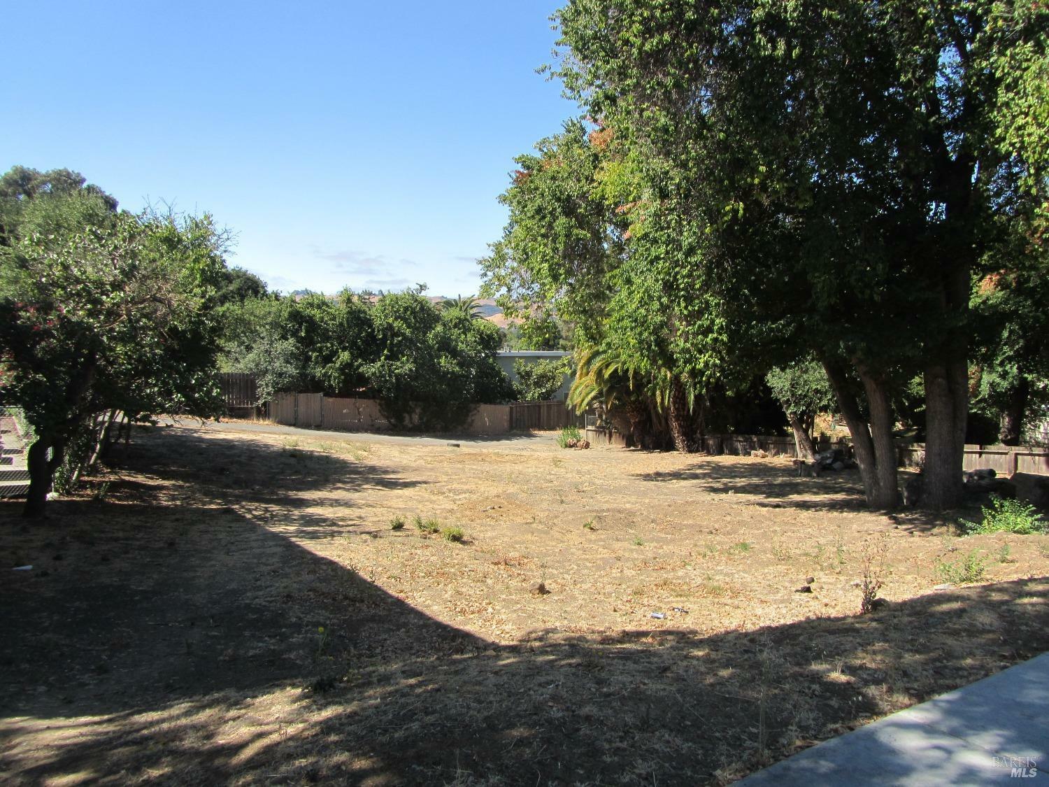 Property Photo:  456 E Military Street  CA 94510 