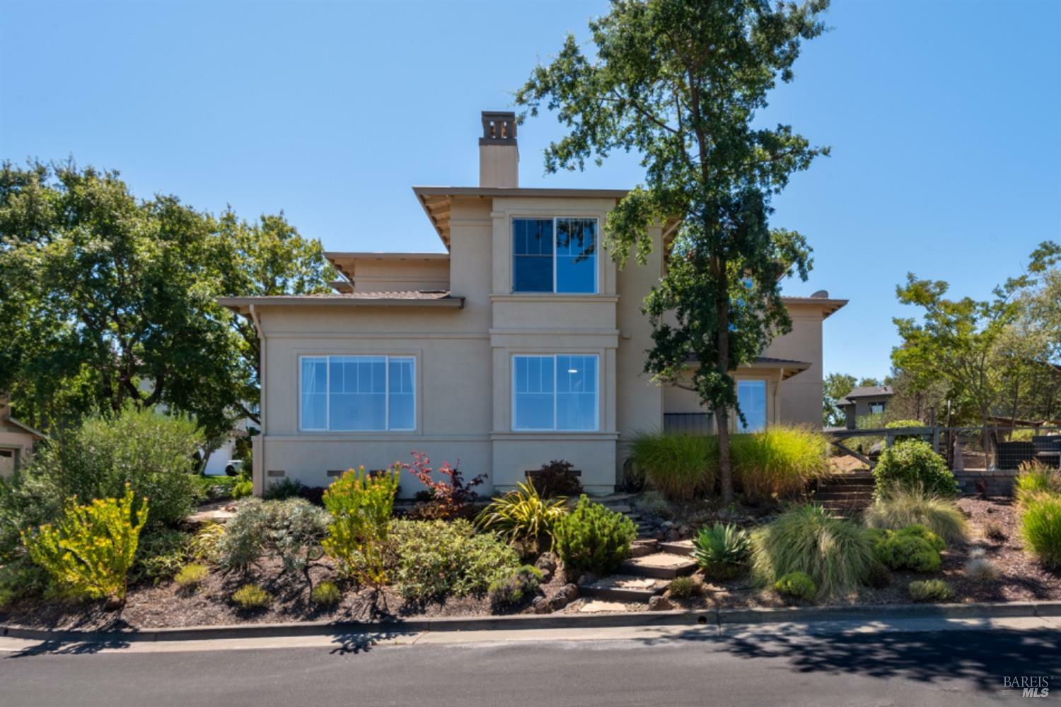 Property Photo:  70 Augusta Circle  CA 94952 