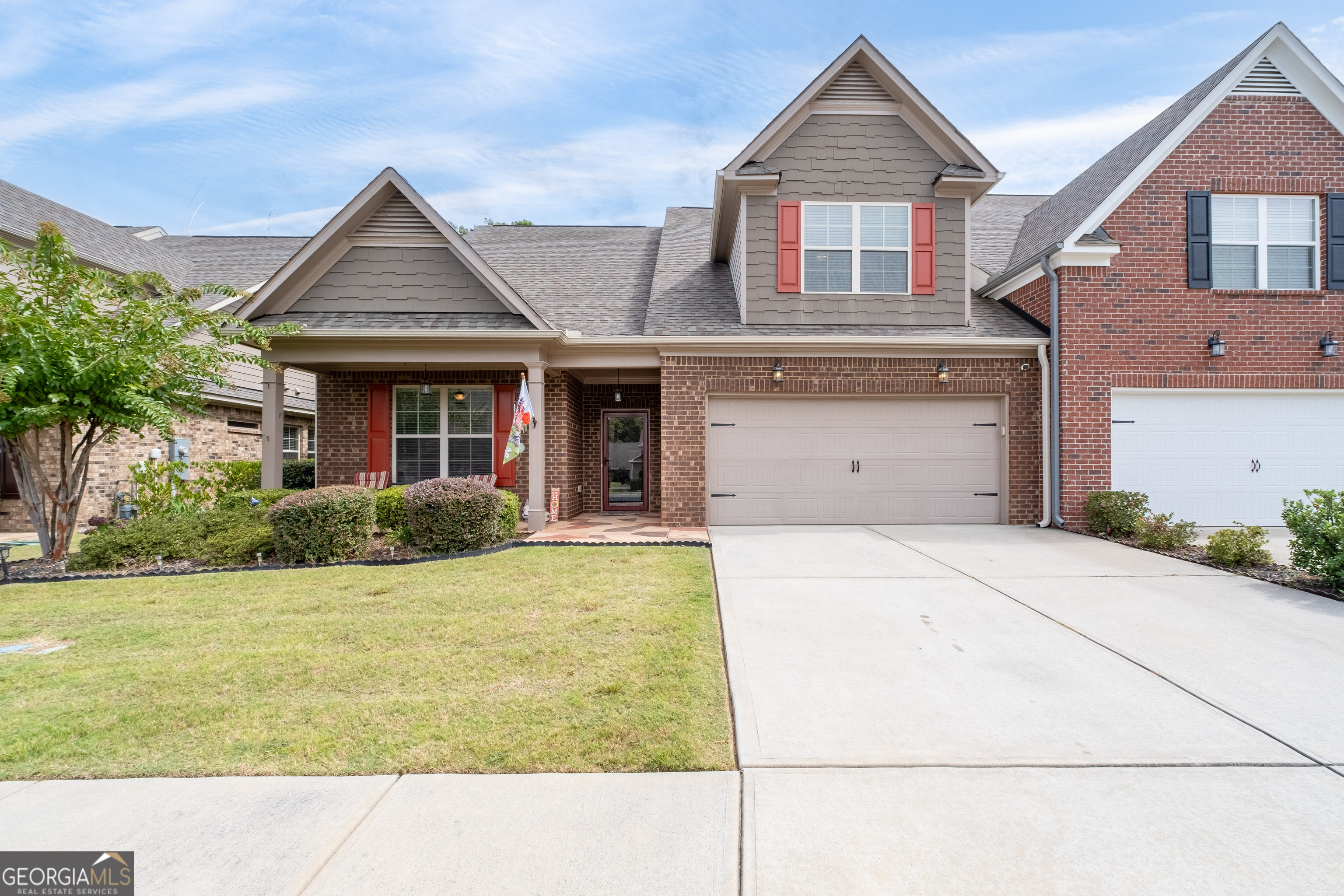 Property Photo:  1819 Larkton Court  GA 30017 