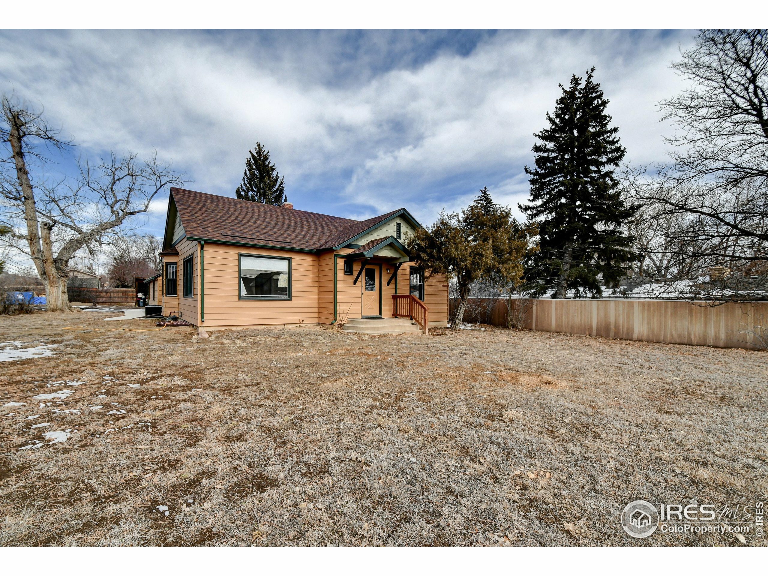 Property Photo:  3415 W Eisenhower Blvd  CO 80537 