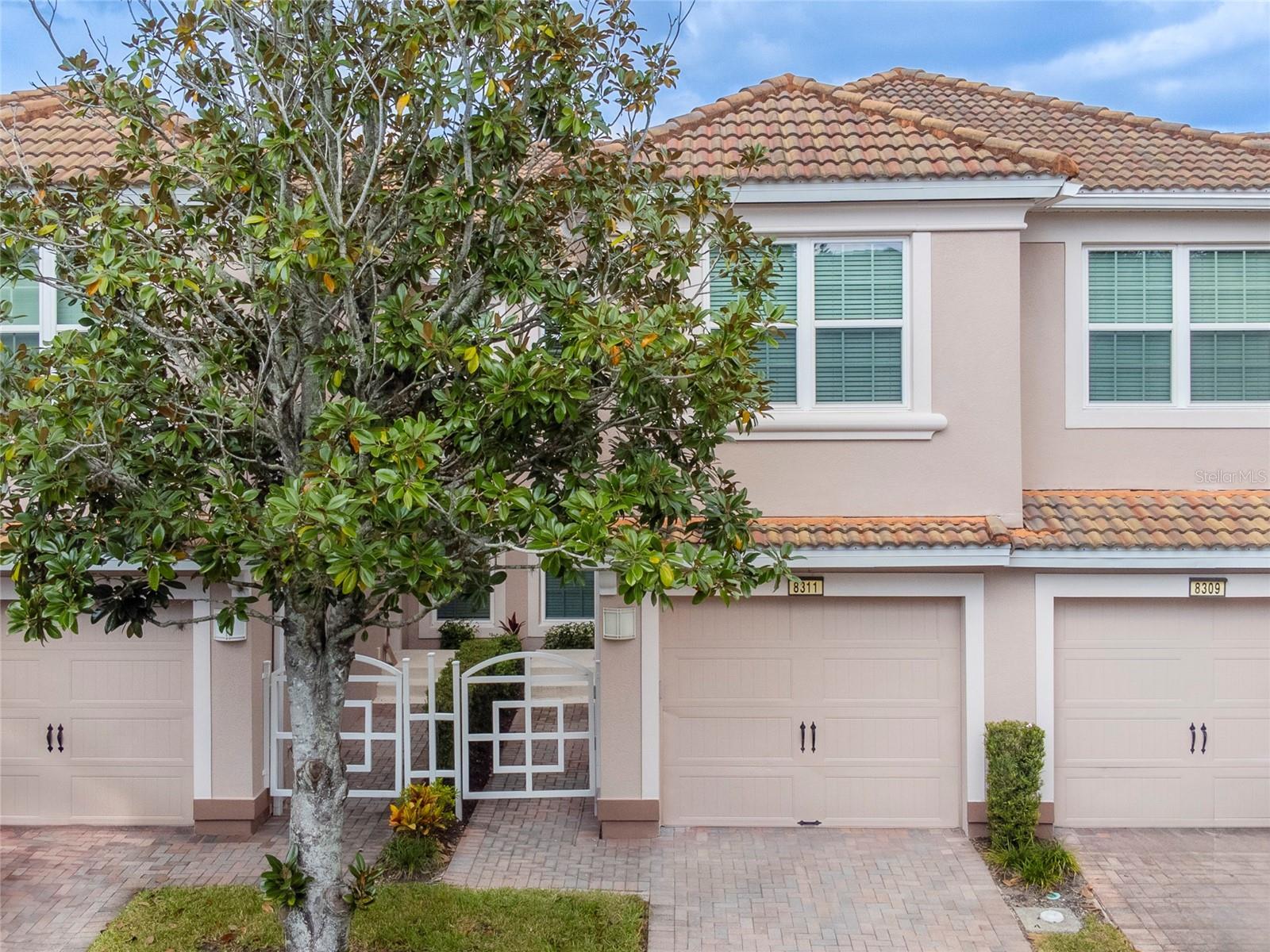 Property Photo: 8311 Foster Dr FL 33896