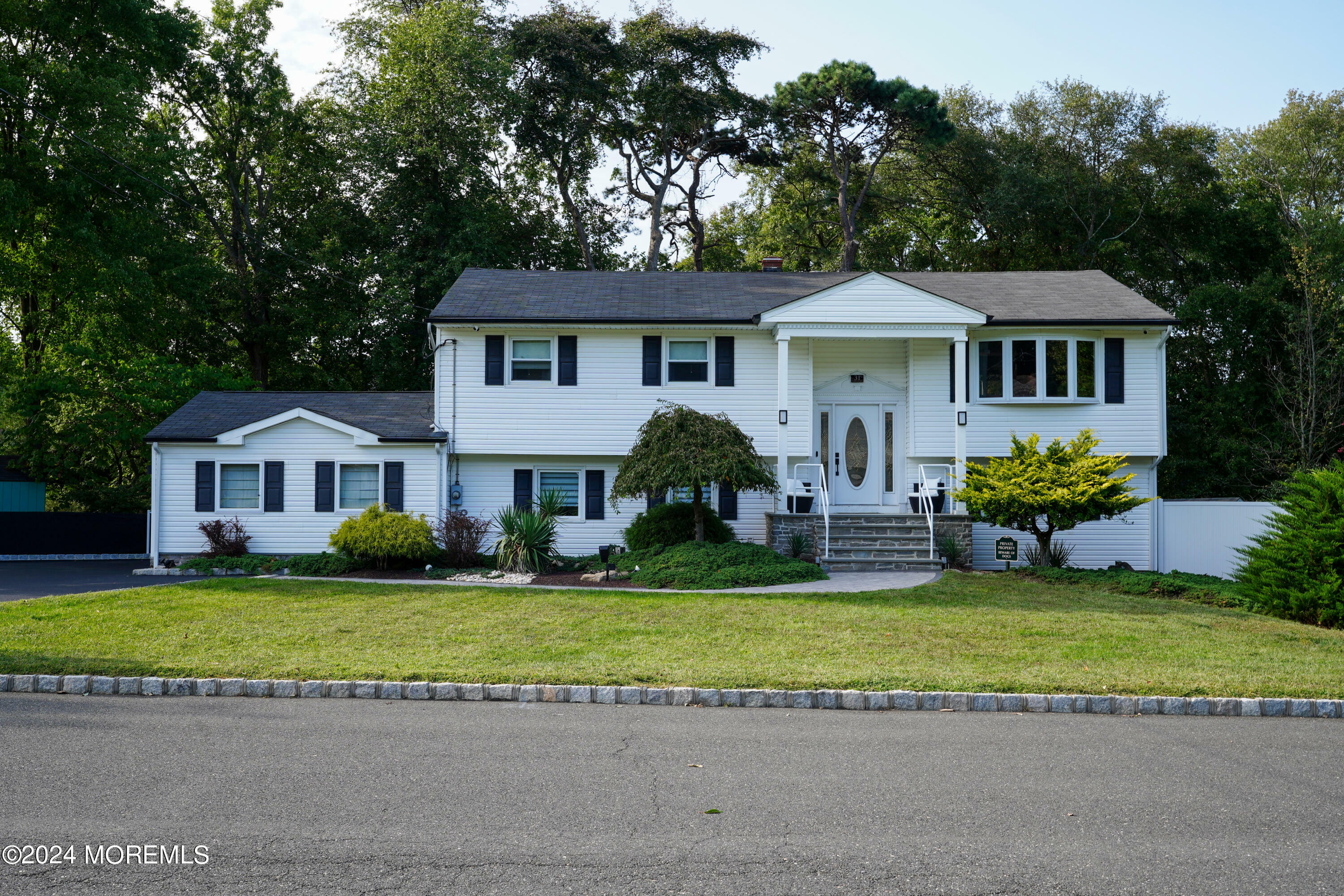 Property Photo:  31 Hamilton Avenue  NJ 07751 