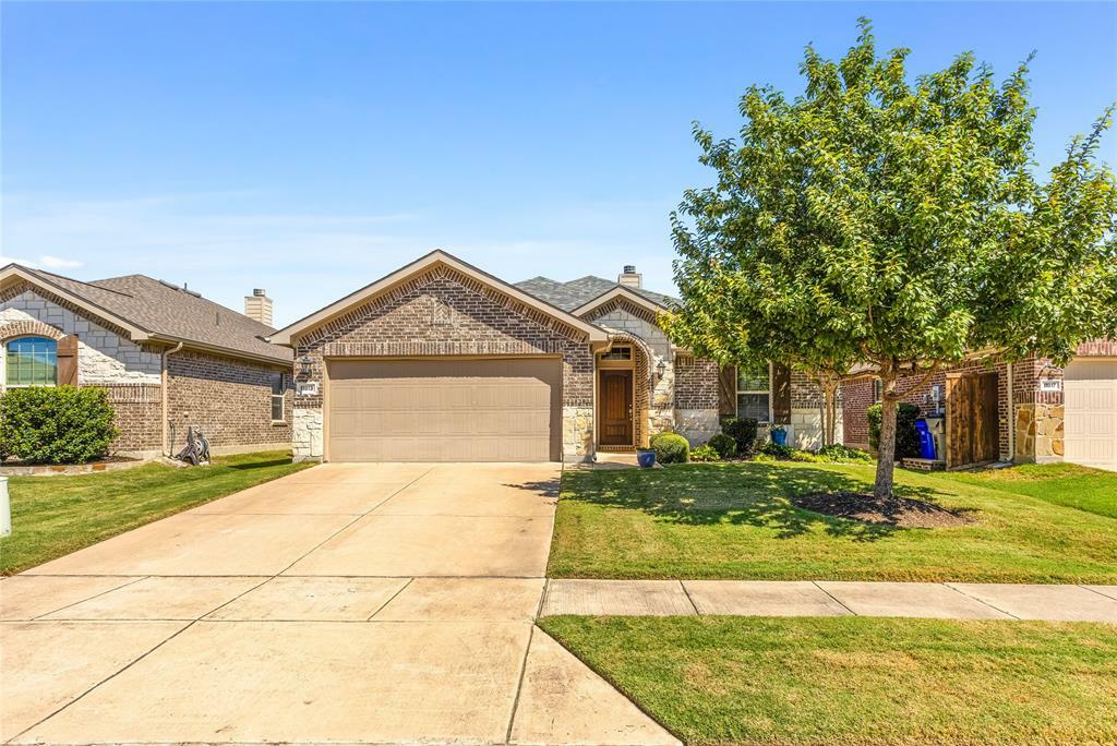 Property Photo:  11813 Kurth Drive  TX 75036 