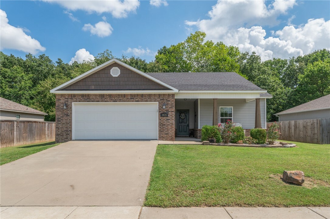 Property Photo:  1170 S Spritz Drive  AR 72701 