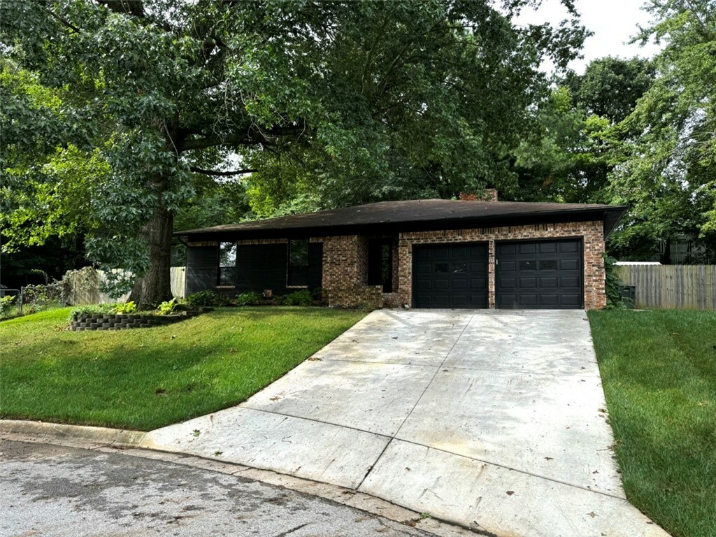 Property Photo:  1739 Creek Court  AR 72701 