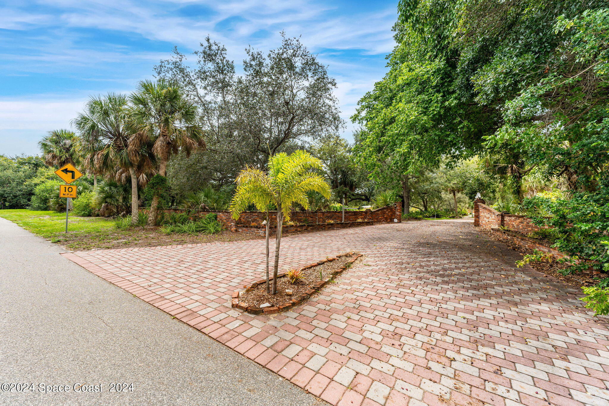 Property Photo:  4205 Crooked Mile Road  FL 32952 