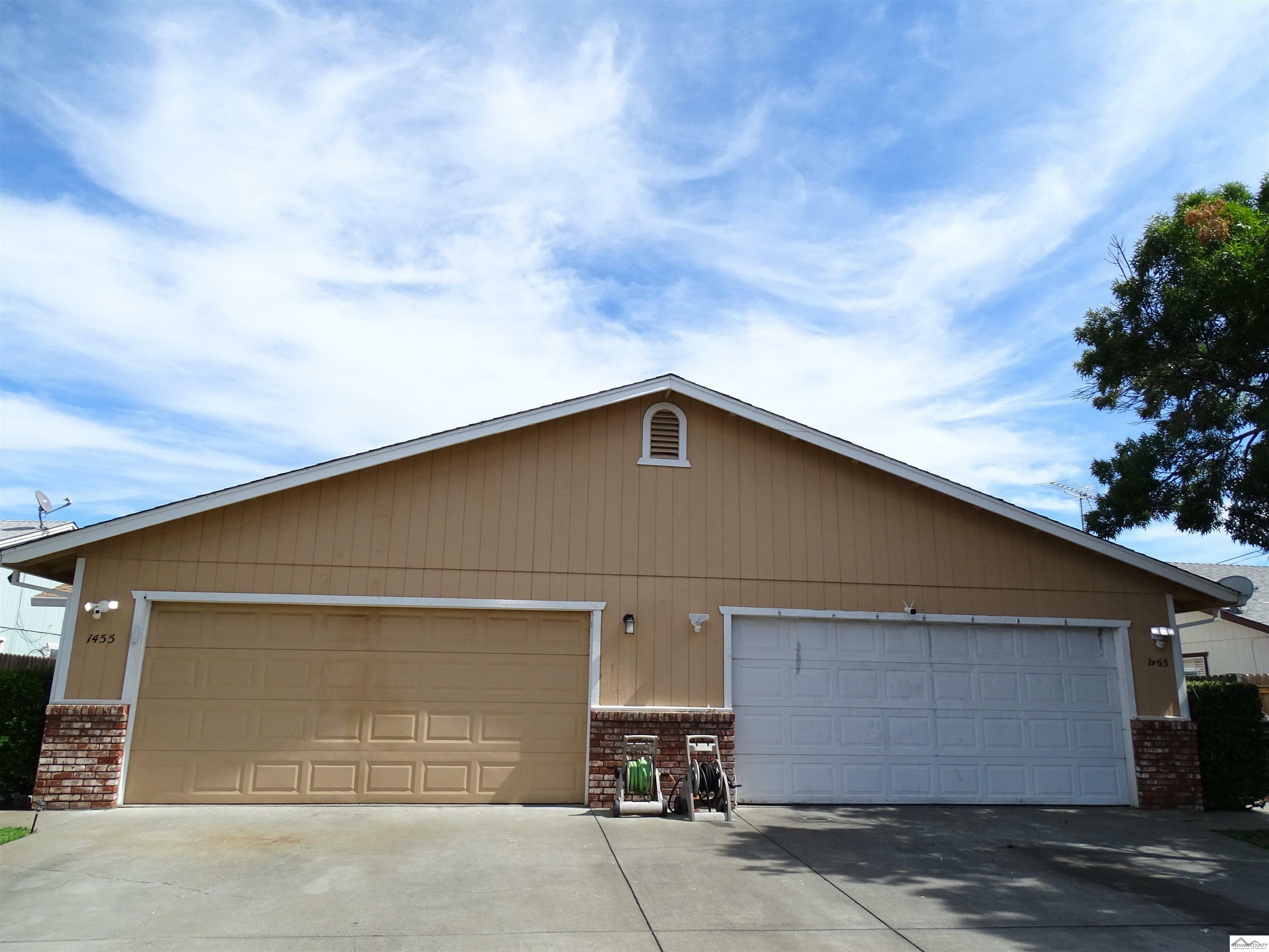 Property Photo:  1455 Howard Court 1465  CA 96080 