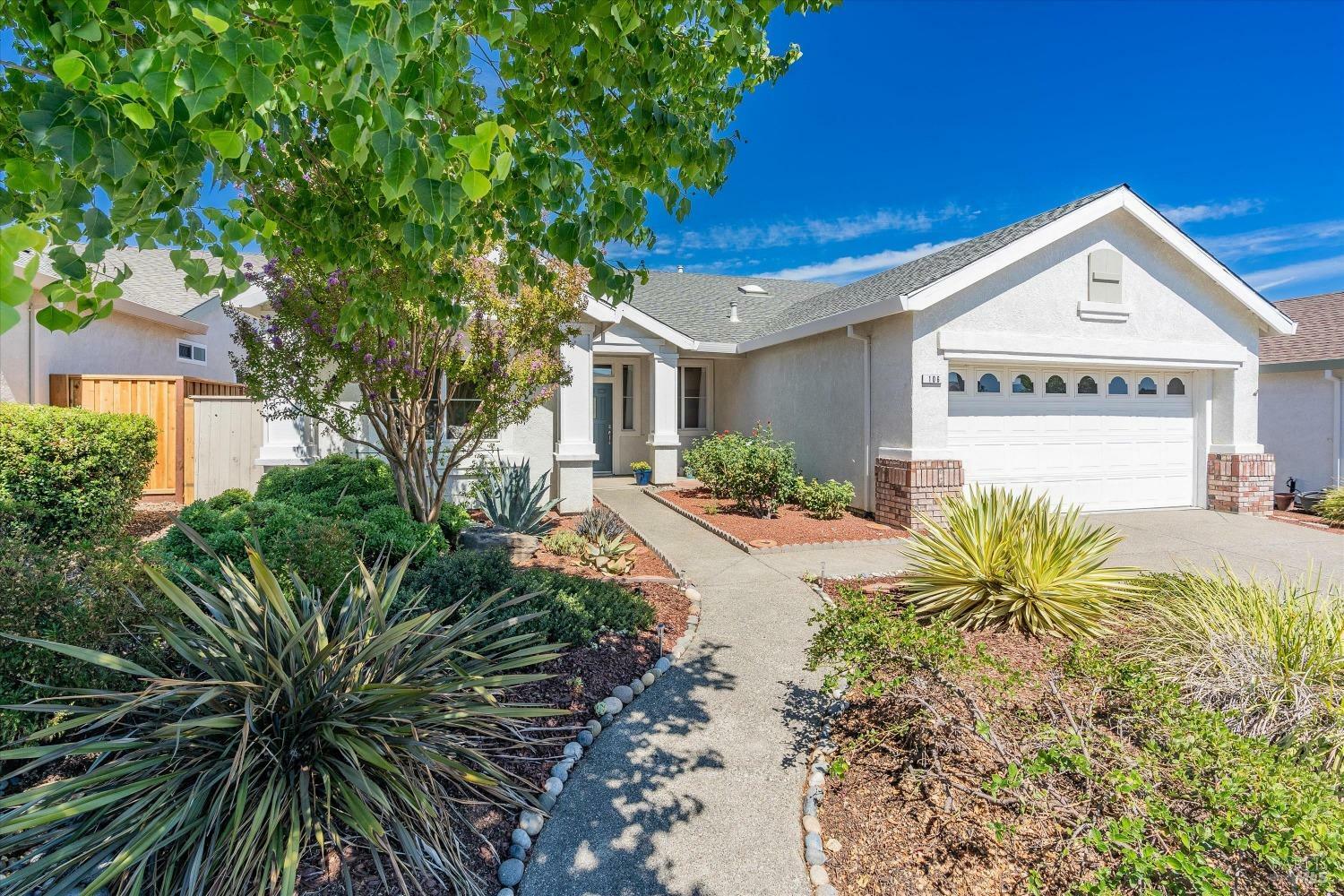 Property Photo:  106 Wisteria Circle  CA 95425 