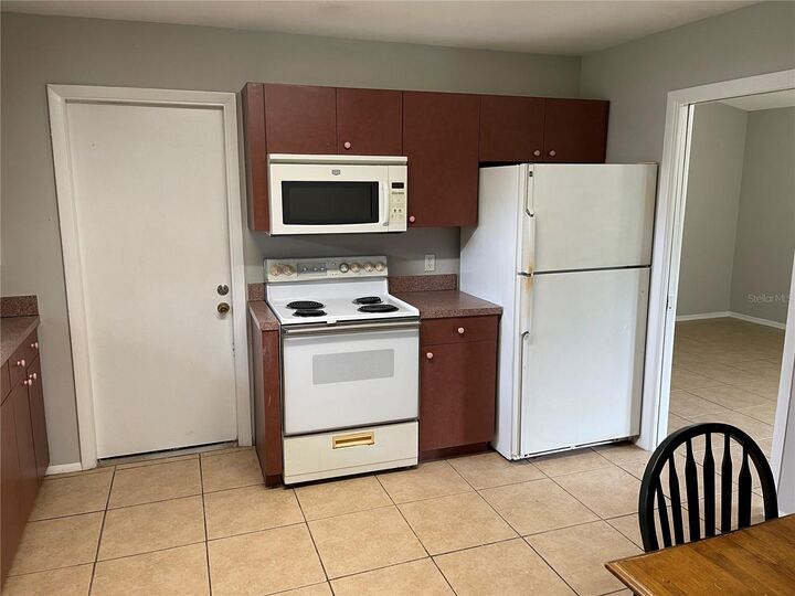 Property Photo: 2244 Sunny View Drive FL 32765