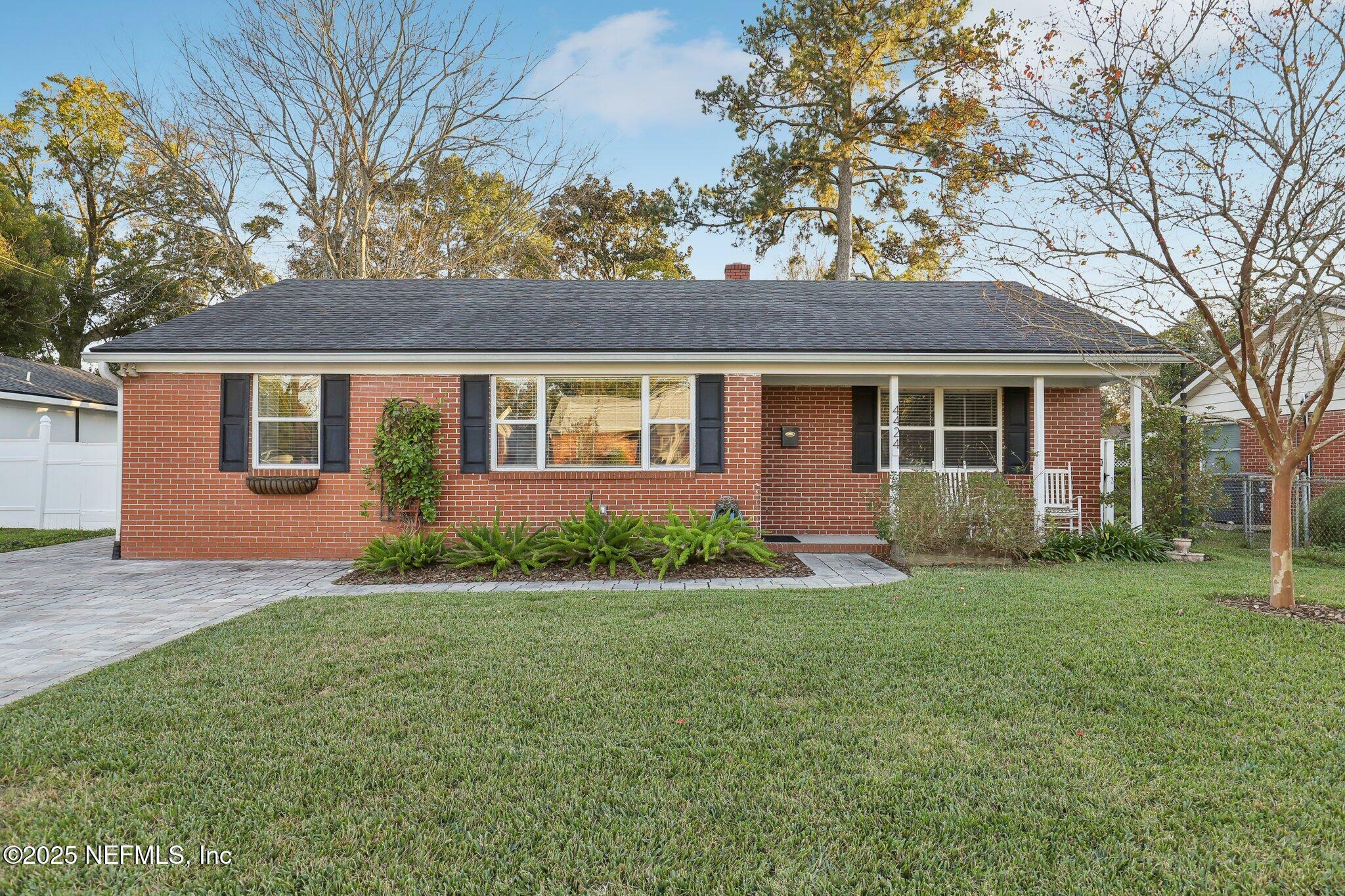 Property Photo:  4424 Shirley Avenue  FL 32210 