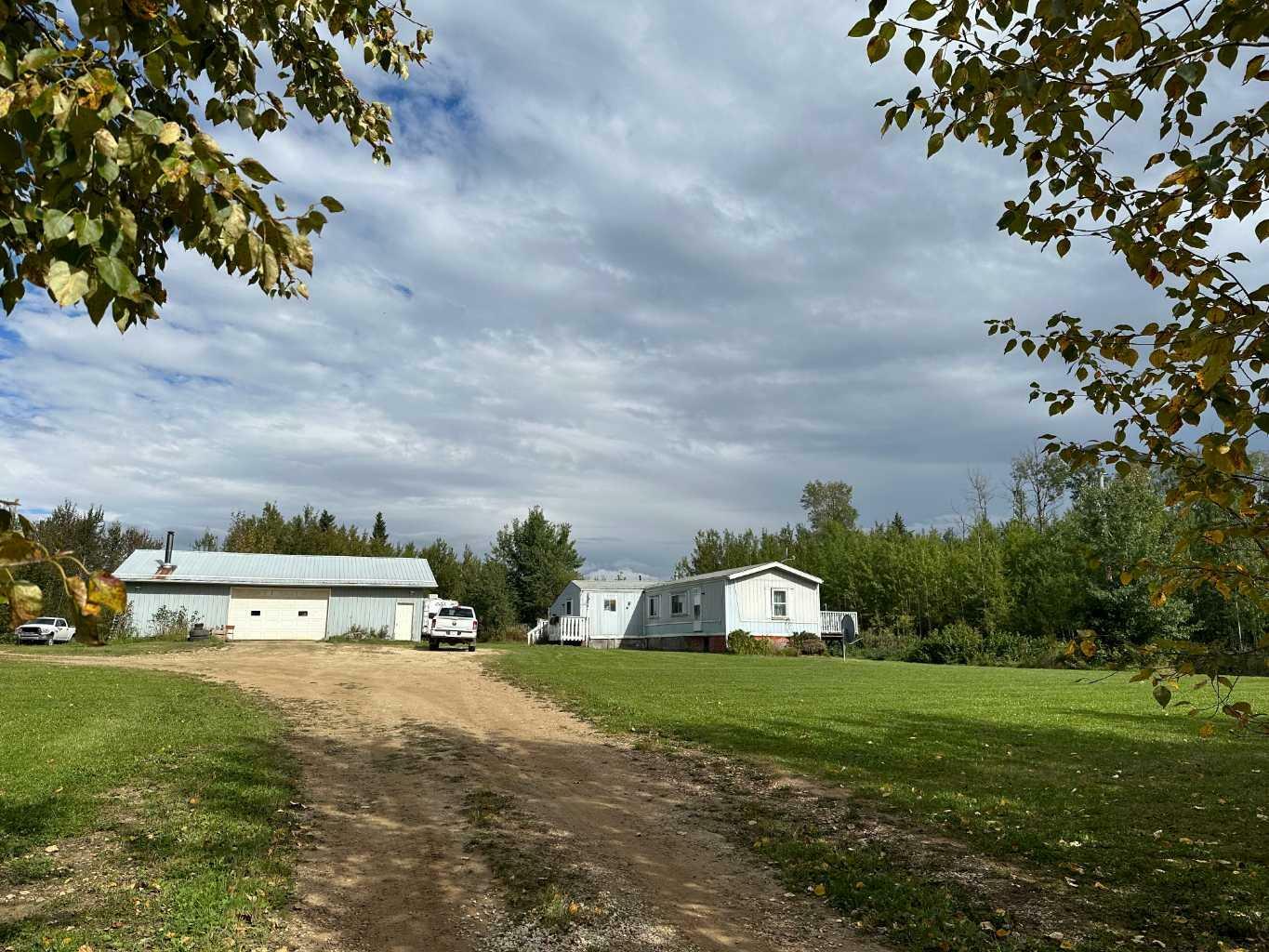 2756 Strawberry Lane  Wabasca AB T0G 2B0 photo