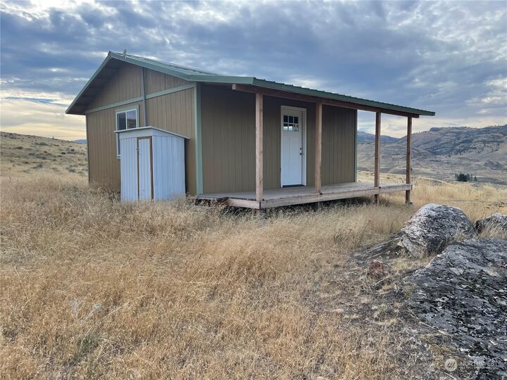 Property Photo:  0 Xxx  McLaughlin Canyon Road  WA 98855 