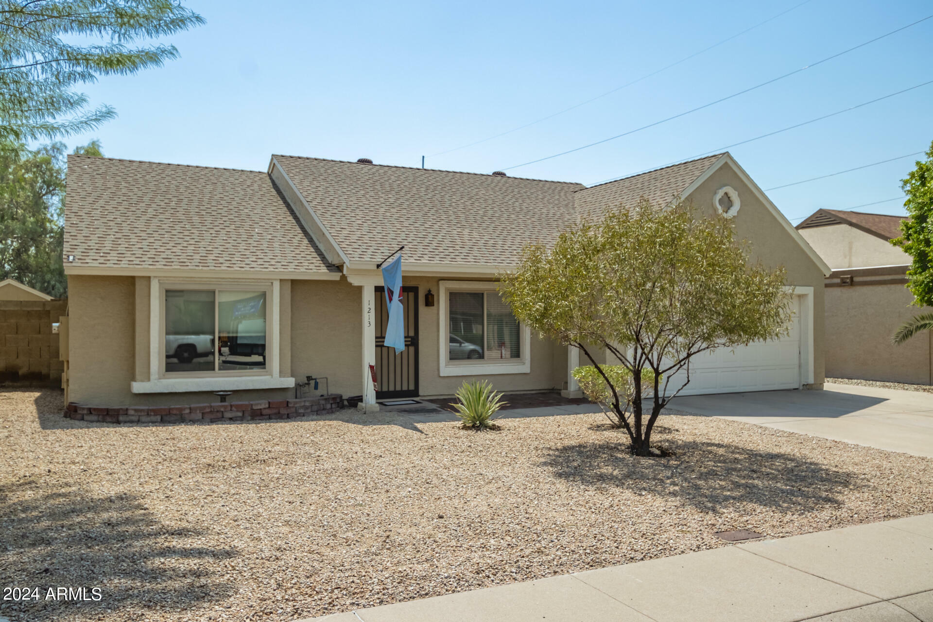 Property Photo:  1213 E Sequoia Drive  AZ 85024 