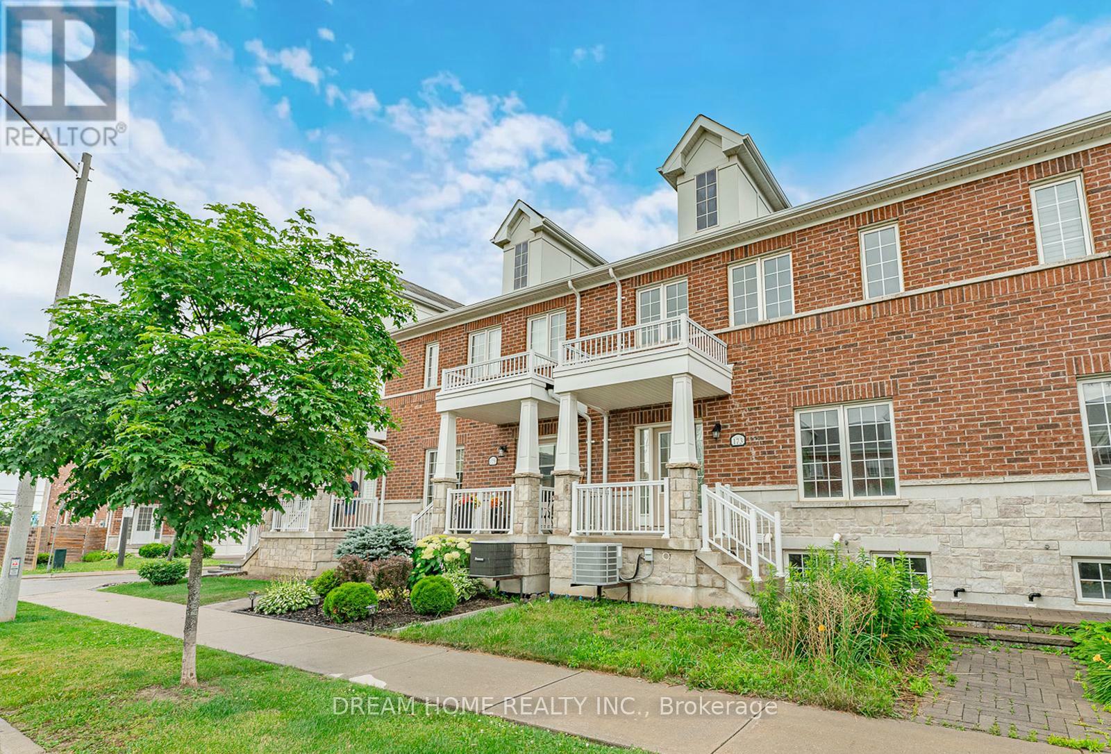 Property Photo:  173 Verdi Road  ON L4E 0Z6 