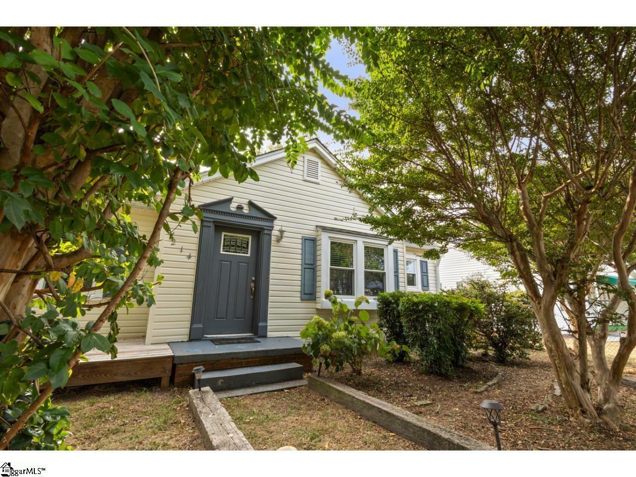 Property Photo:  214 Darlington Avenue  SC 29609 