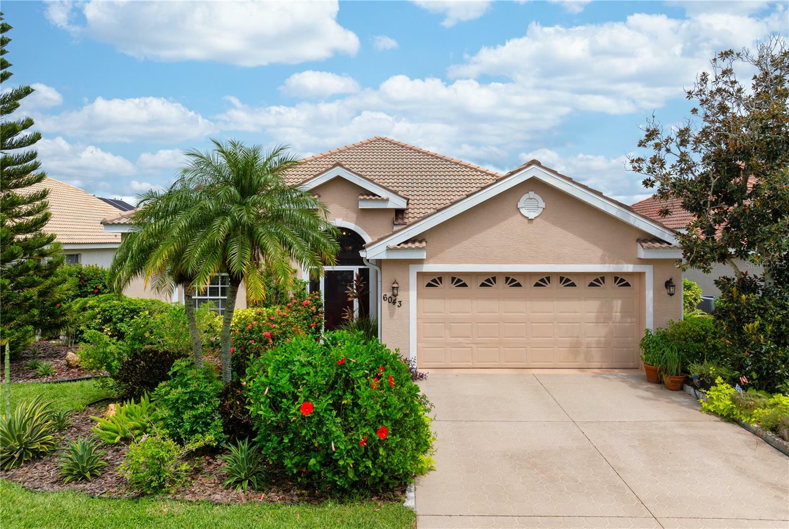 Property Photo:  6043 Anvil Avenue  FL 34243 