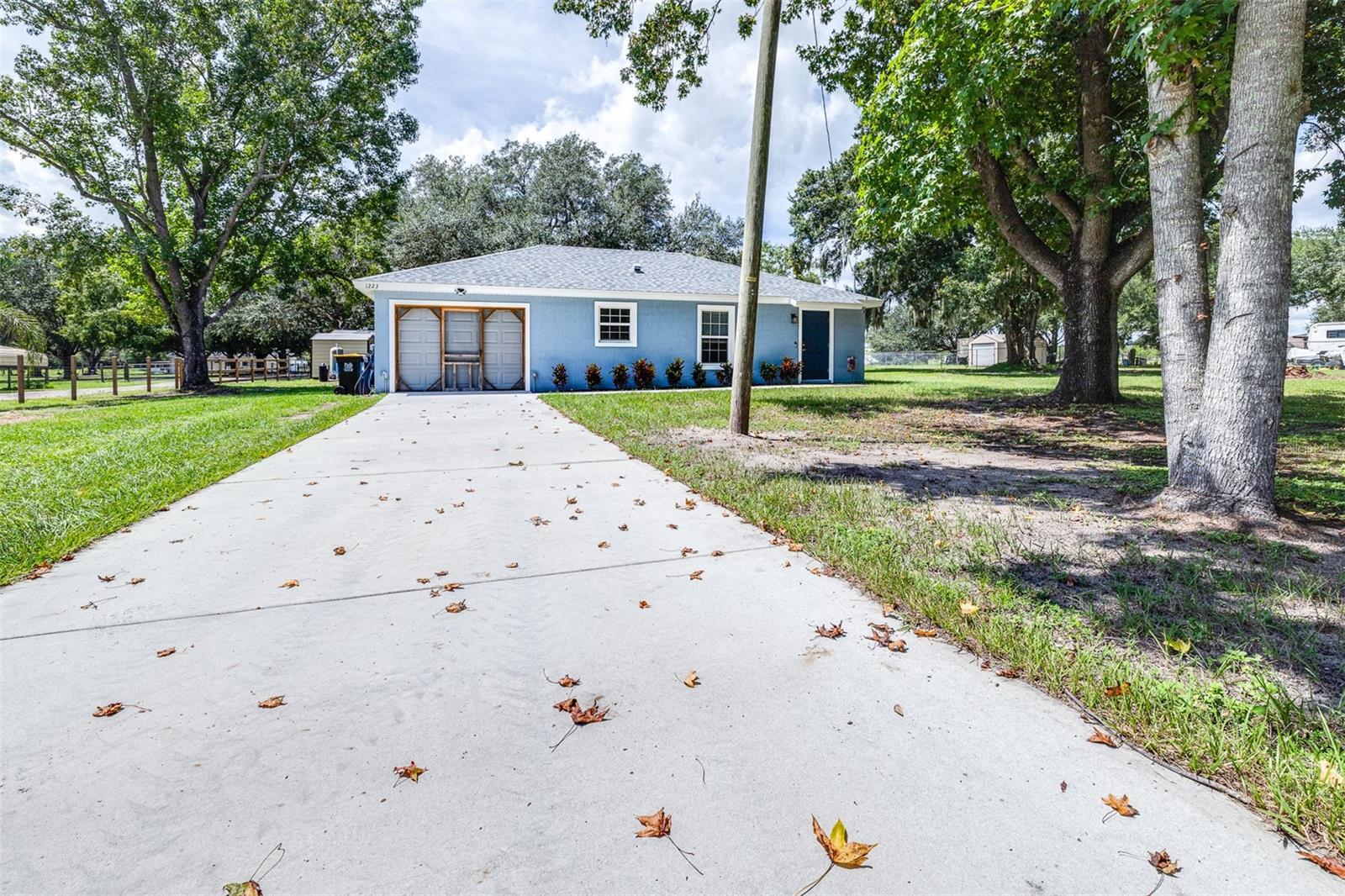 Property Photo: 1223 Pasteur Road FL 33830