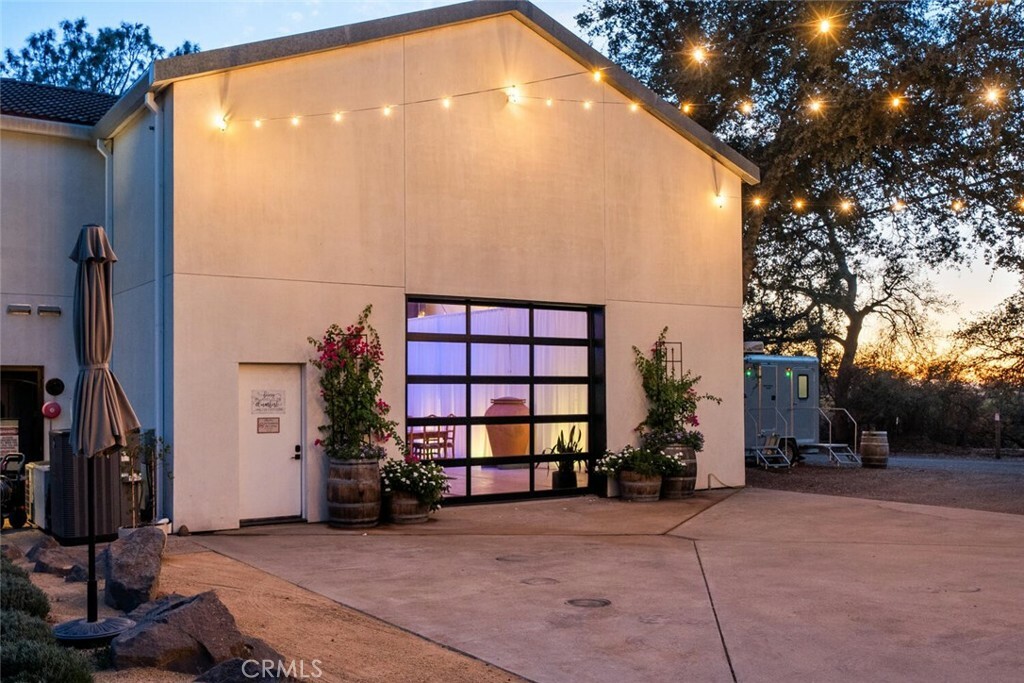 Property Photo:  6237 Cohasset Road  CA 95973 