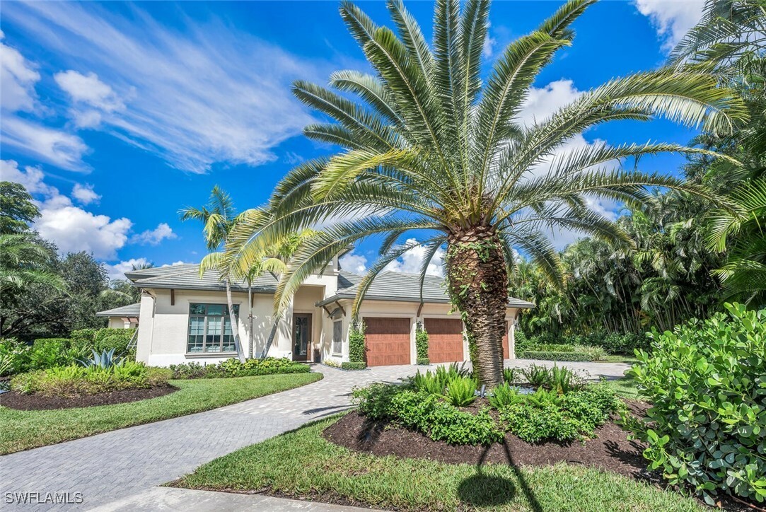 Property Photo:  28637 La Caille Drive  FL 34119 