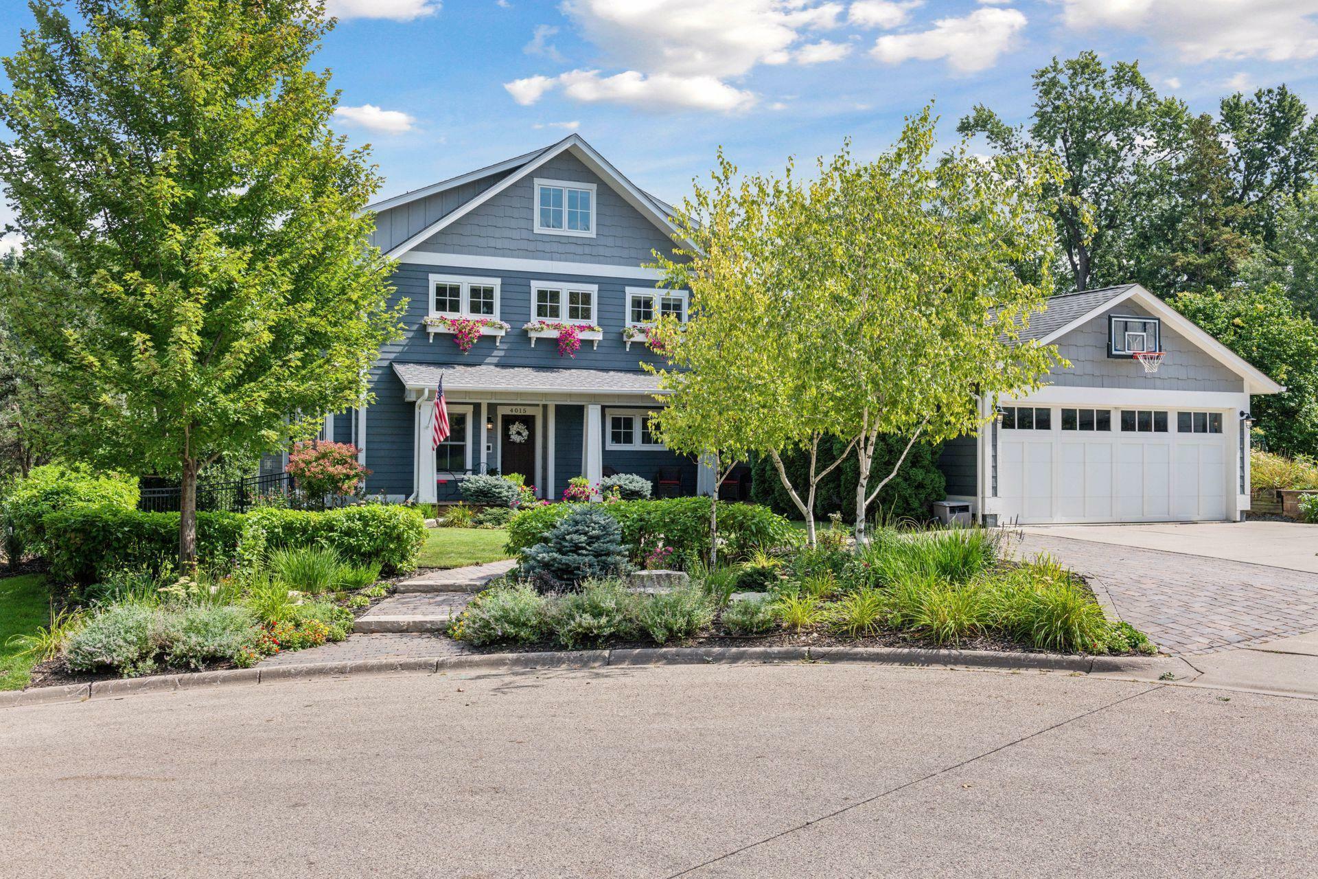 Property Photo:  4015 Wood End Drive  MN 55424 