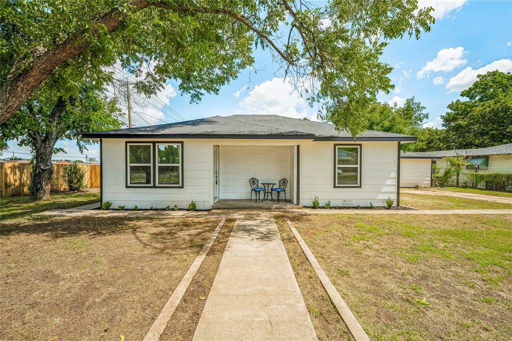 Property Photo:  1485 N McCart Street A  TX 76401 