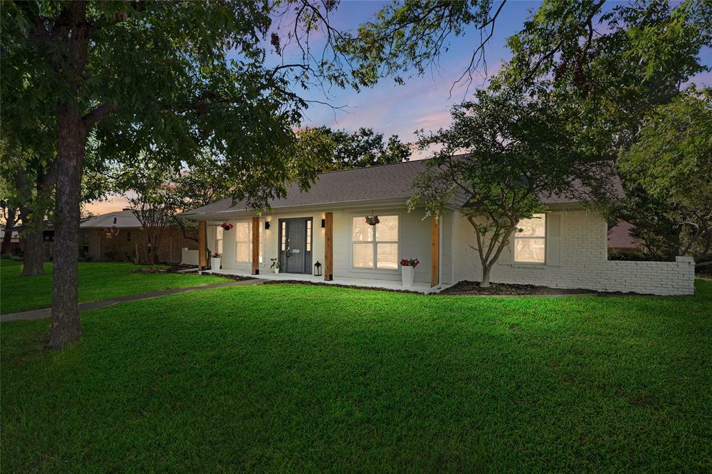 Property Photo:  2523 Little Creek Drive  TX 75080 