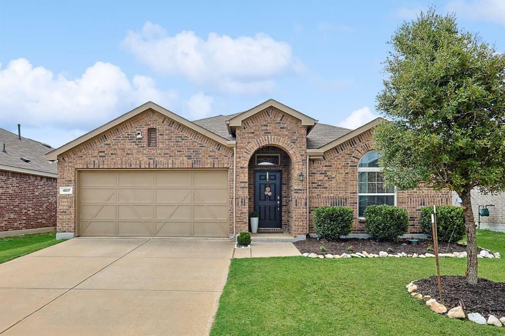 Property Photo:  4617 Ashmark Road  TX 76227 