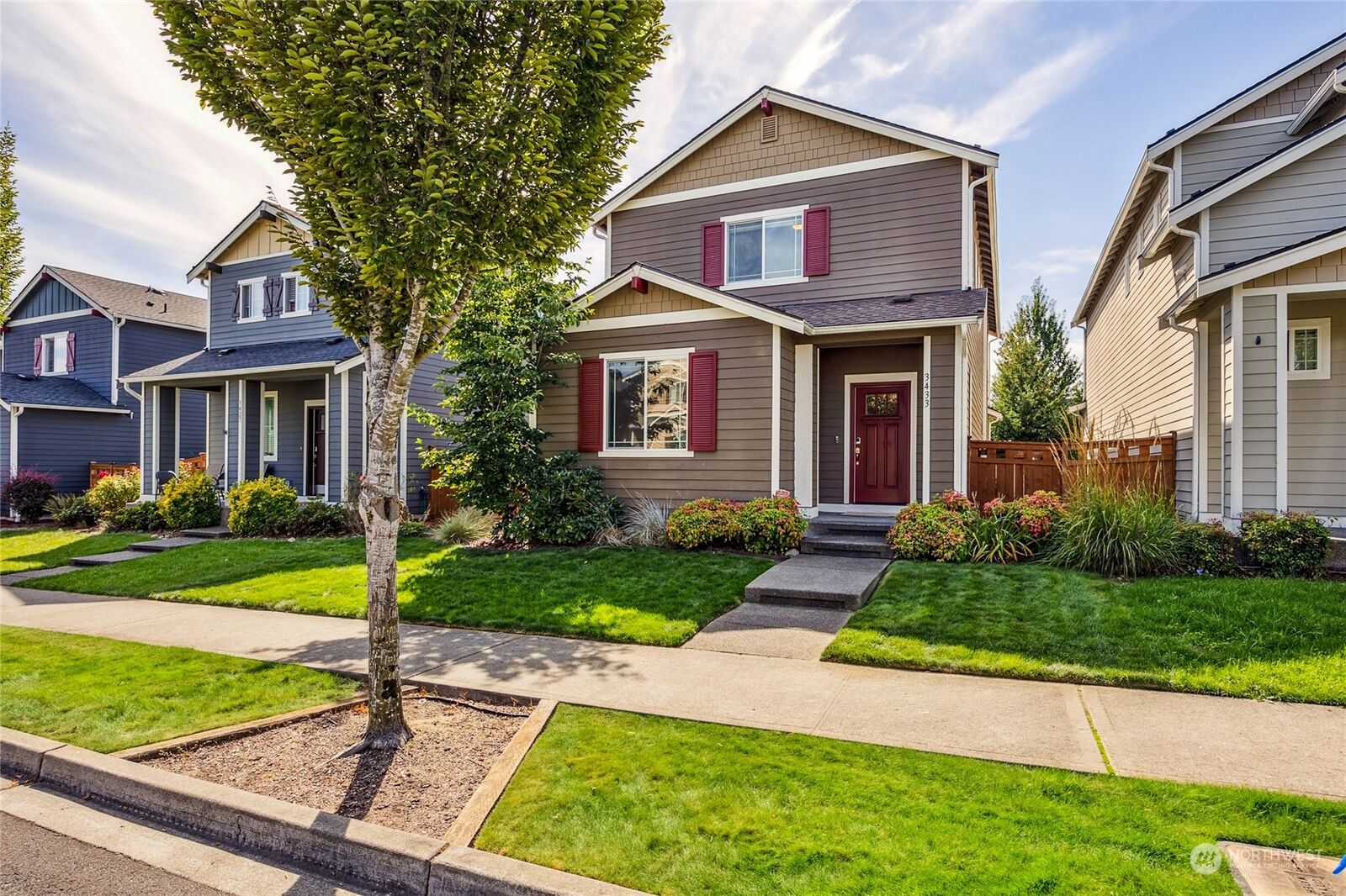 Property Photo:  3433  Hera Street NE  WA 98516 