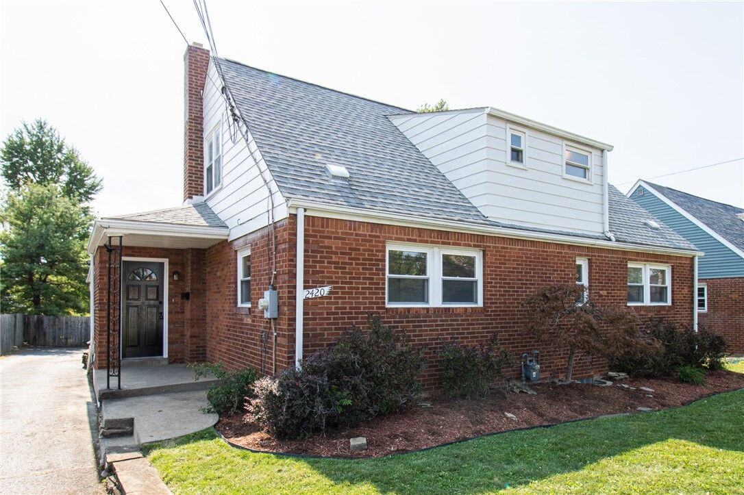 Property Photo:  2420 Greensburg Pike  PA 15221 
