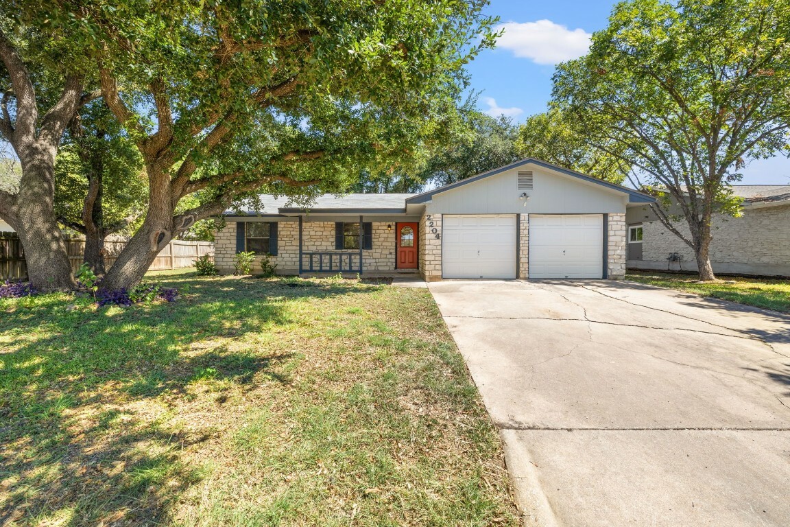 2204 Donna Drive  Taylor TX 76574 photo