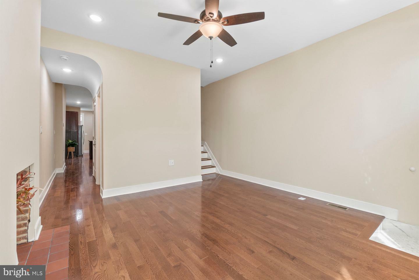 Property Photo:  1602 N Bond Street  MD 21213 