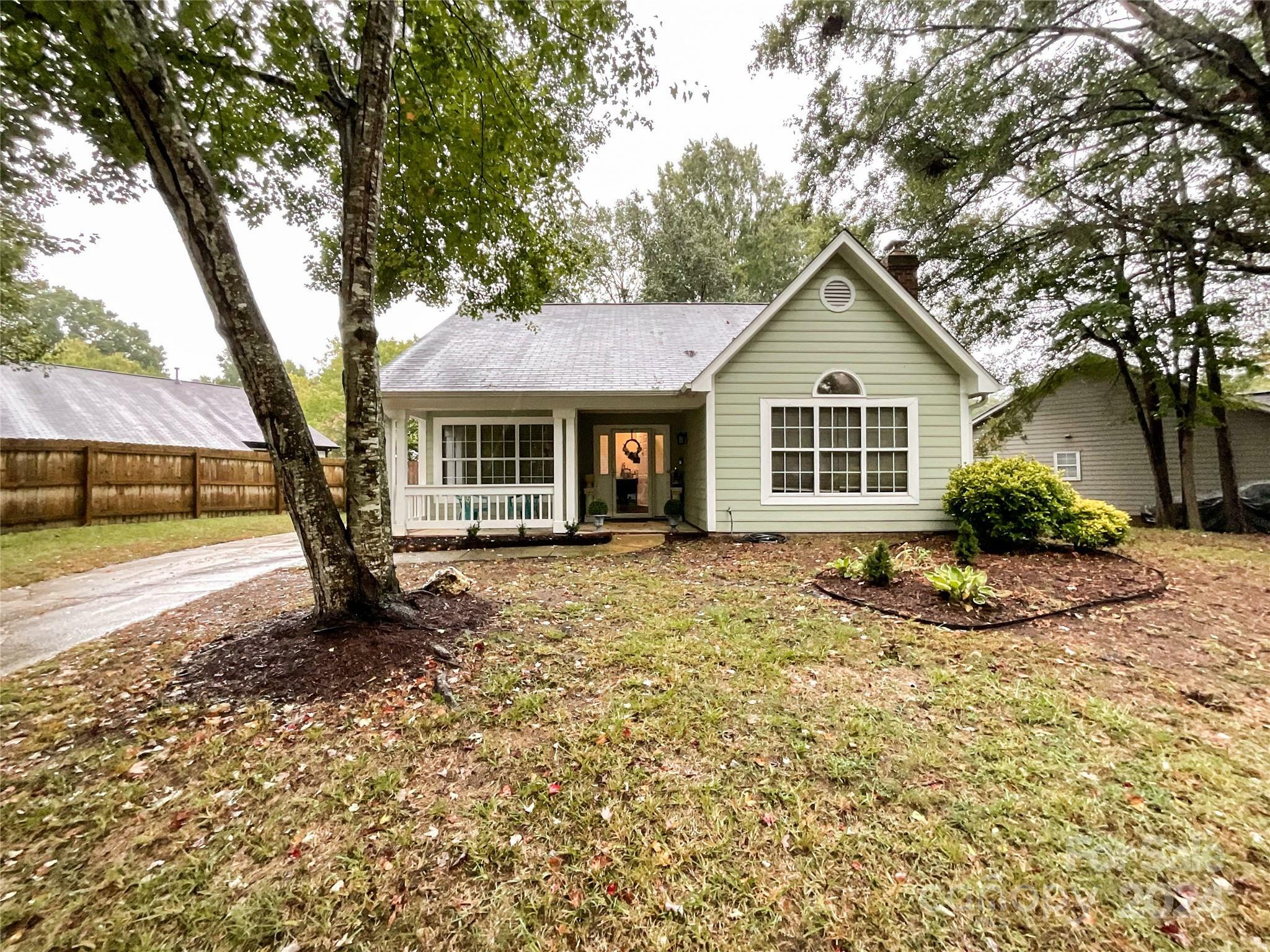 Property Photo:  106 Ashland Drive  NC 28079 