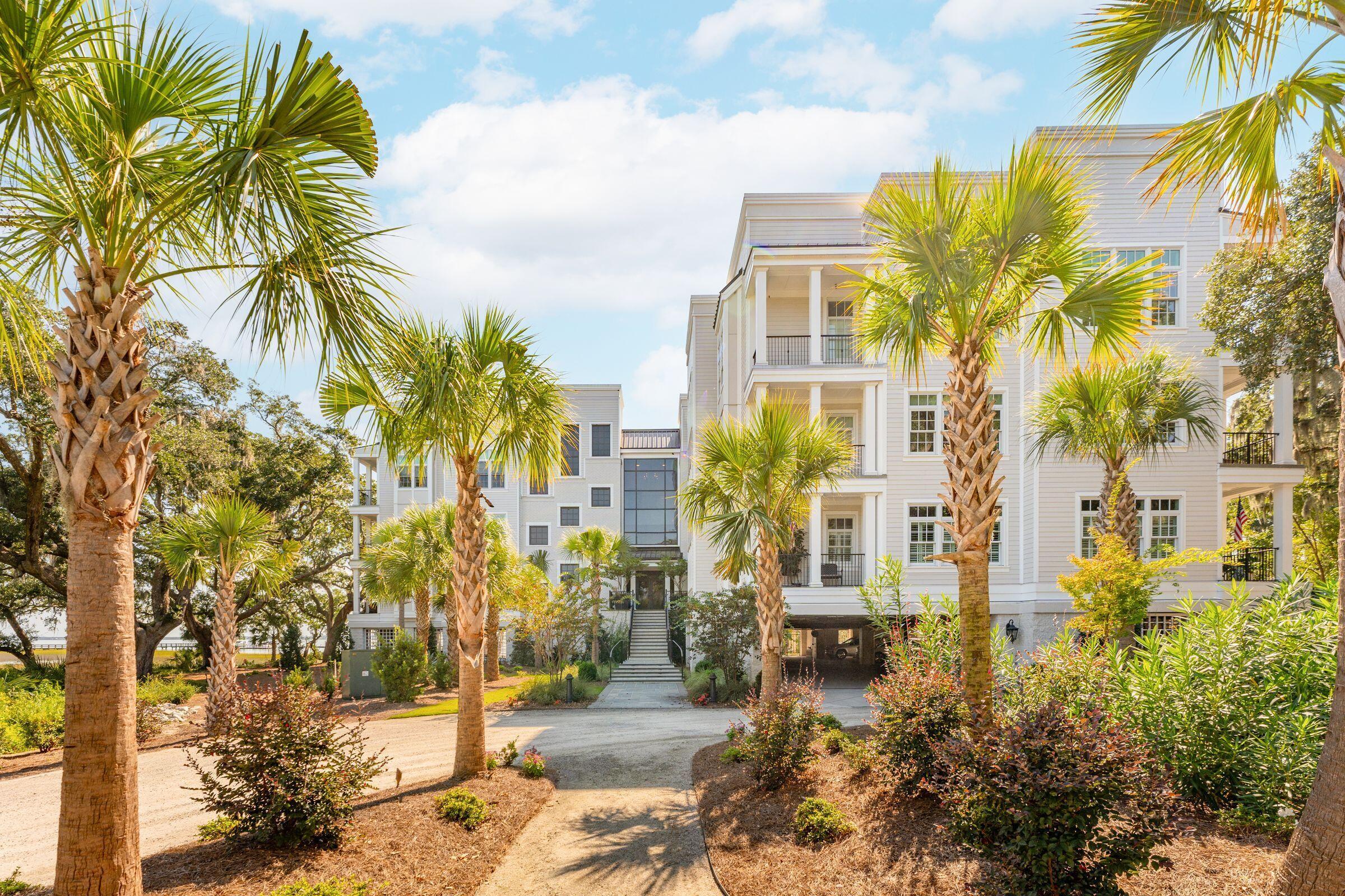 Property Photo: 108 Fairbanks Oak Alley # 402 SC 29492